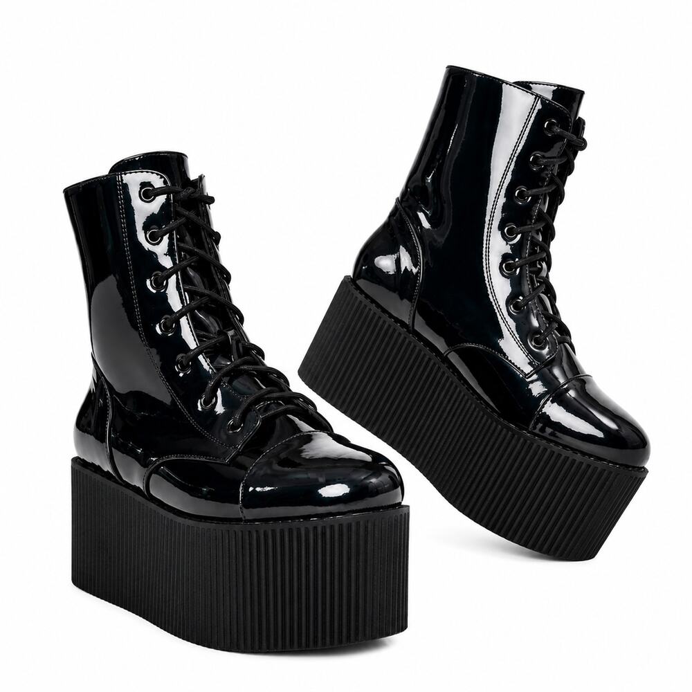 YRU Patent Kaos Mid Platfrom Boots Lace Up Gothic Punk Unworn Sz 9 Chunky